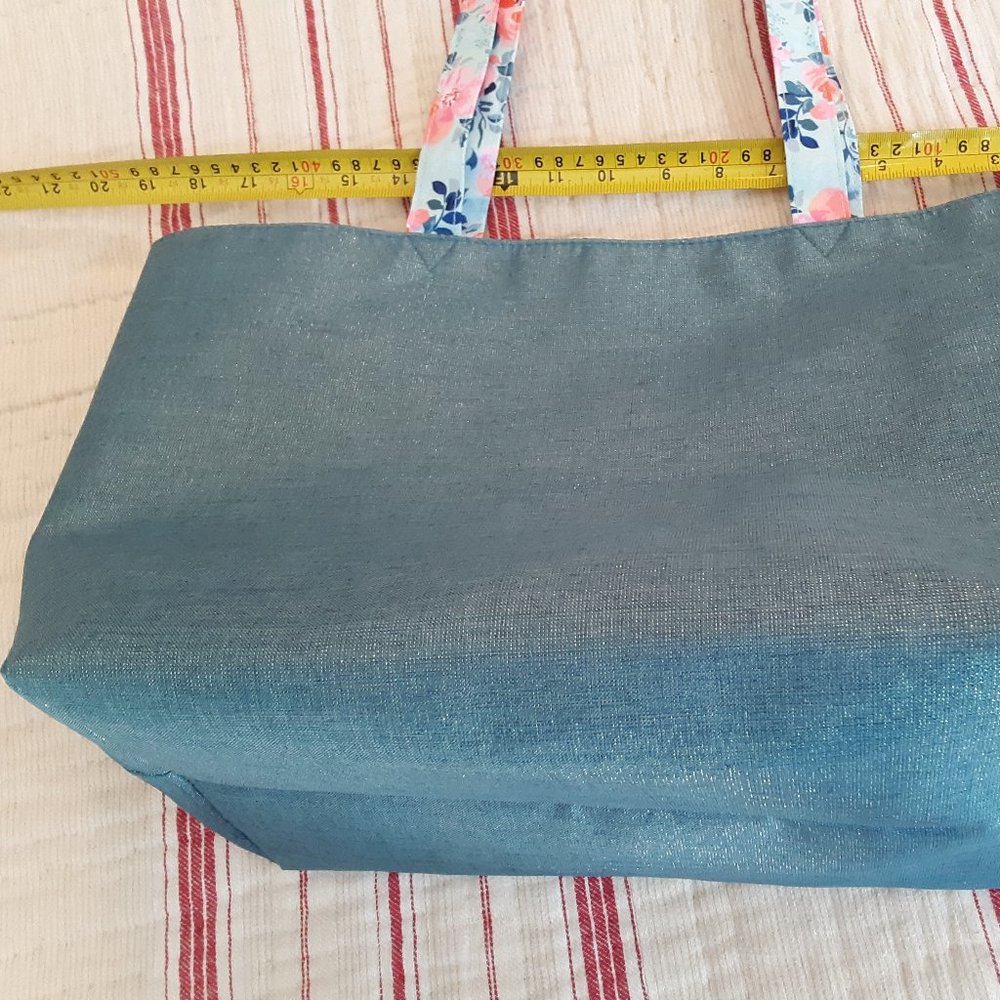 REDUCED NEW Cute Sparkly Tote Bag - Picture 3 of 9